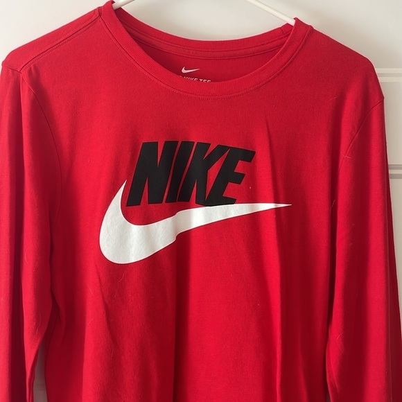 Nike Size Small Red Long-Sleeve Shirt - Picture 4 of 5